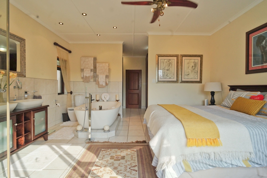 4 Bedroom Property for Sale in Vincent Heights Eastern Cape